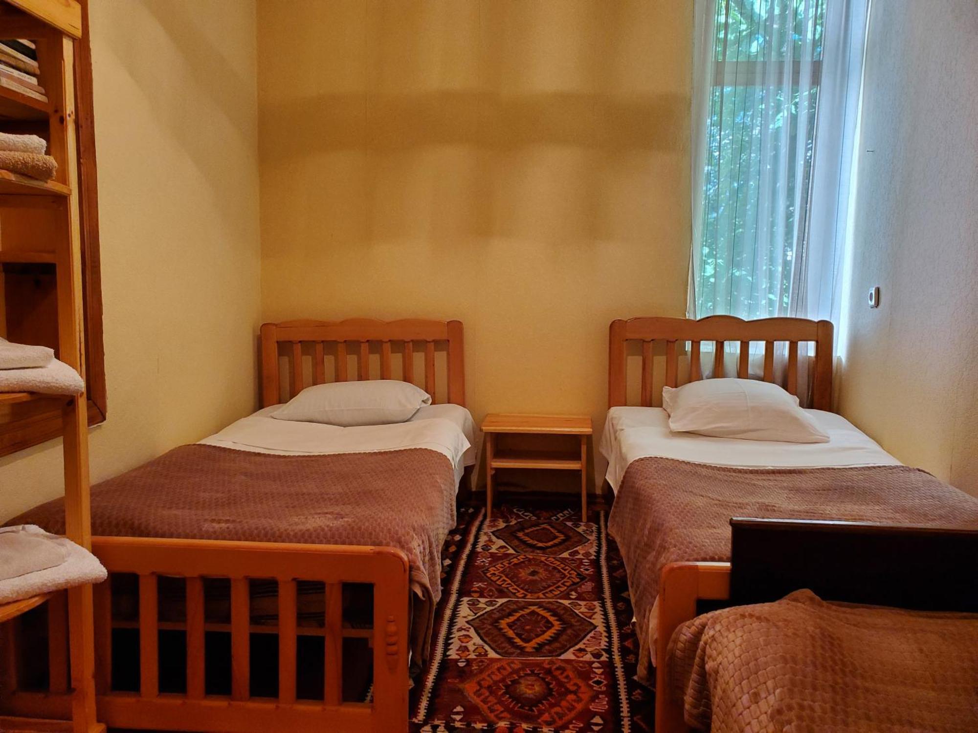 Ailama Guesthouse Mestia Quarto foto